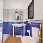 Casa Margarida Bed & Breakfast 4*